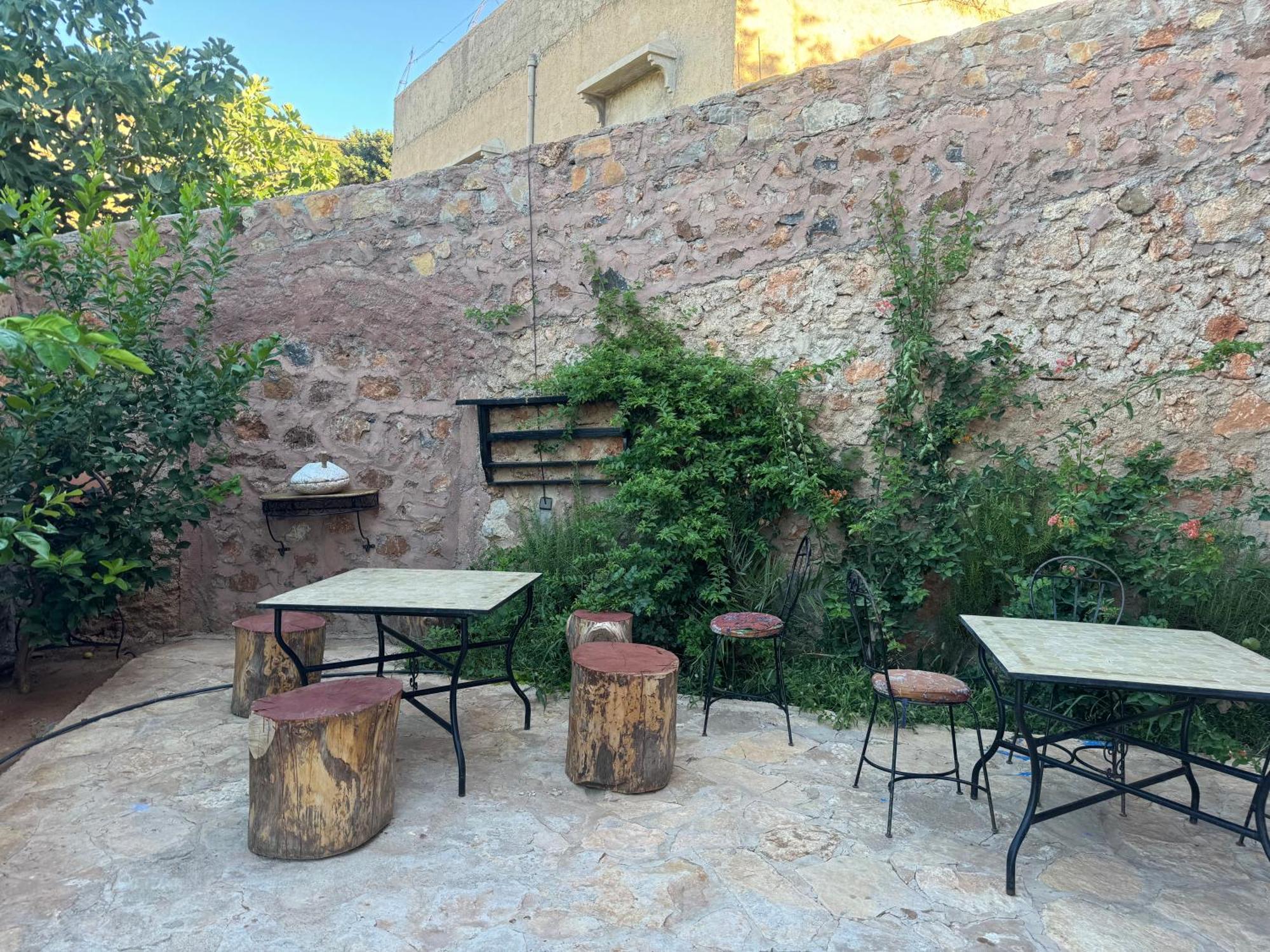Gite Marbie Maison Rurale, Une Experience Naturelle Unique, Au Coeur Du Moyen Atlas, Maroc Kasba Tibouda Exterior photo